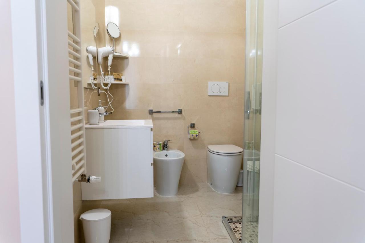 A Casa Dei Miei Otel San Pietro Vernotico Dış mekan fotoğraf